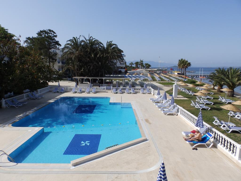 Club Blue White All Inclusive Turgutreis Kültér fotó