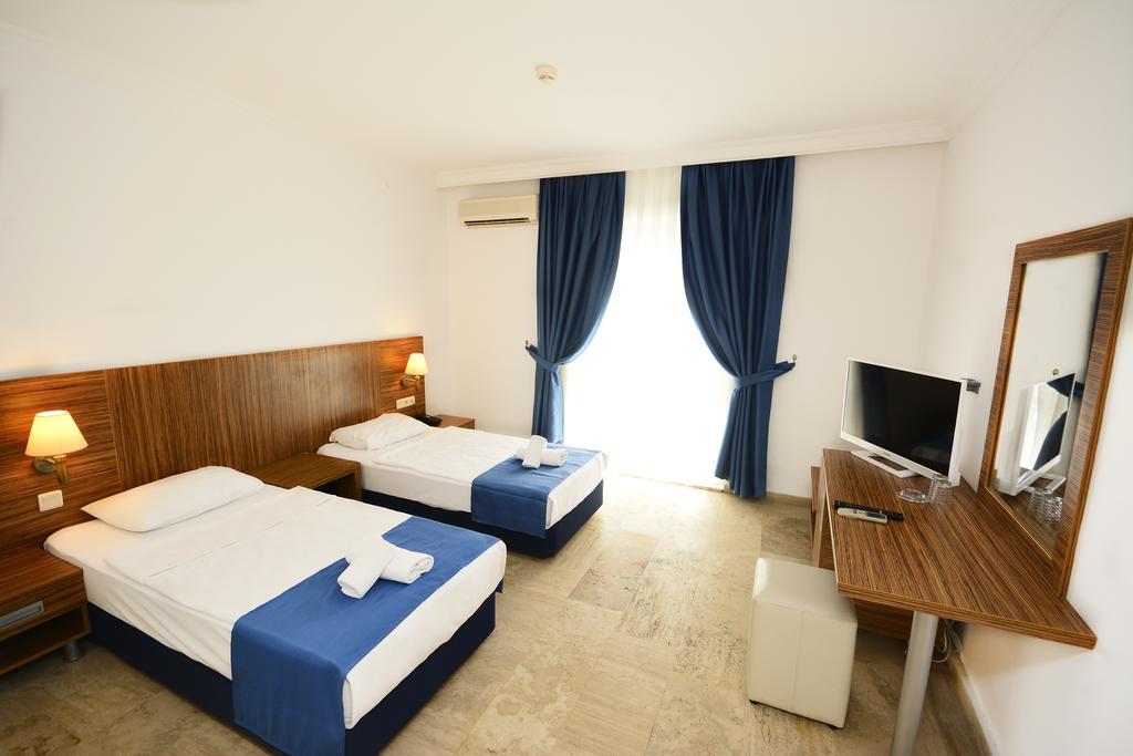 Club Blue White All Inclusive Turgutreis Kültér fotó
