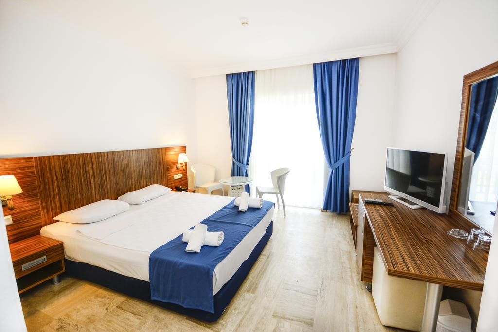 Club Blue White All Inclusive Turgutreis Kültér fotó