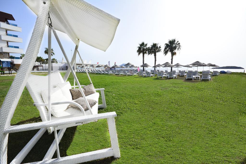 Club Blue White All Inclusive Turgutreis Kültér fotó